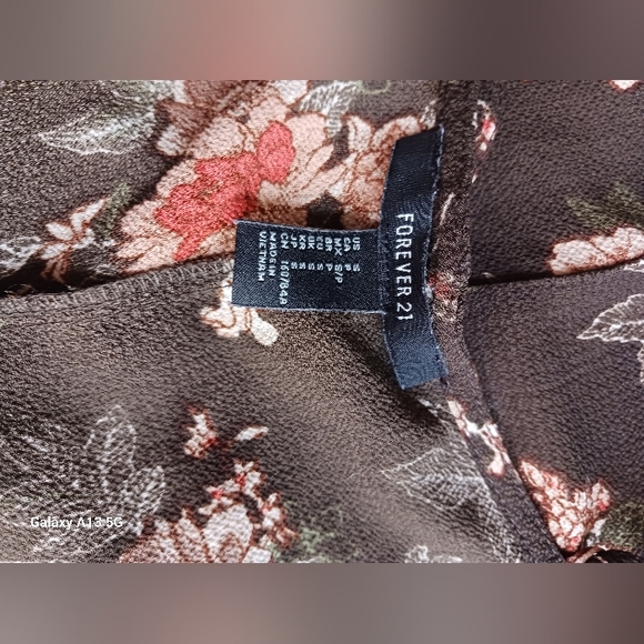 Floral printed spaghetti strap boho mini dress. Sz:S.color brown Forever 21 - Picture 7 of 7
